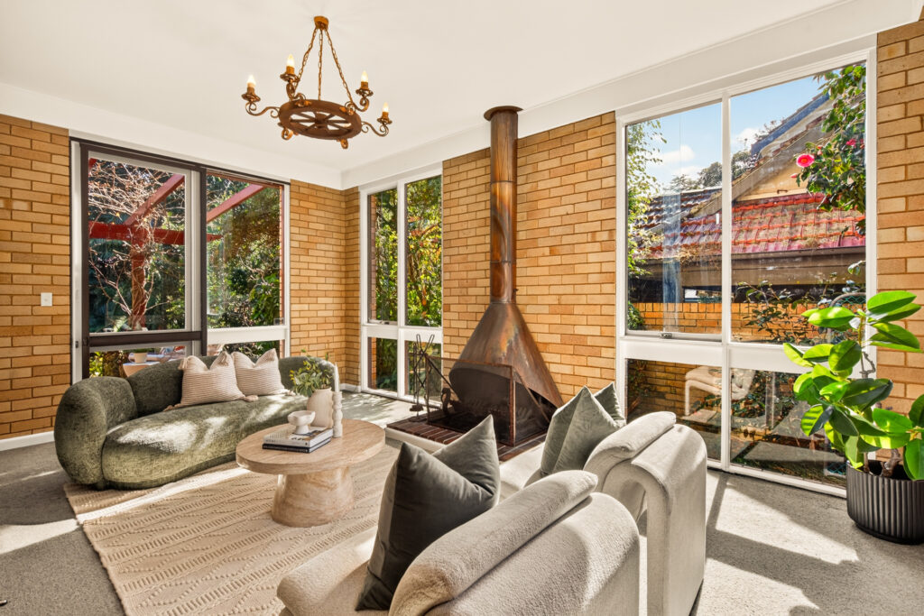 Auction - 16 The Boulevard - New Property in Cheltenham - Real Estate by Belinda Hill