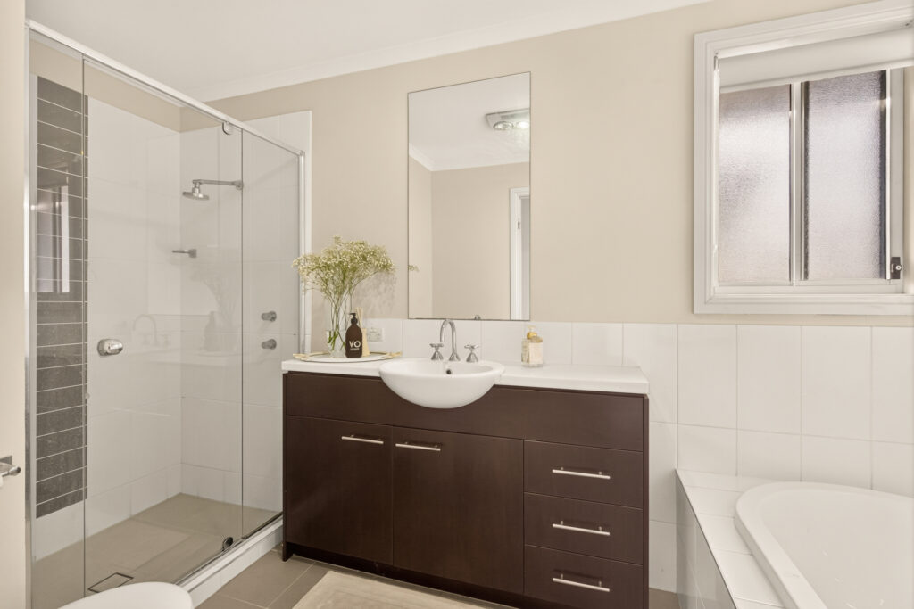 Auction - 20 Horatio Avenue - New Property in Norwest - Real Estate by Peter Pokorny