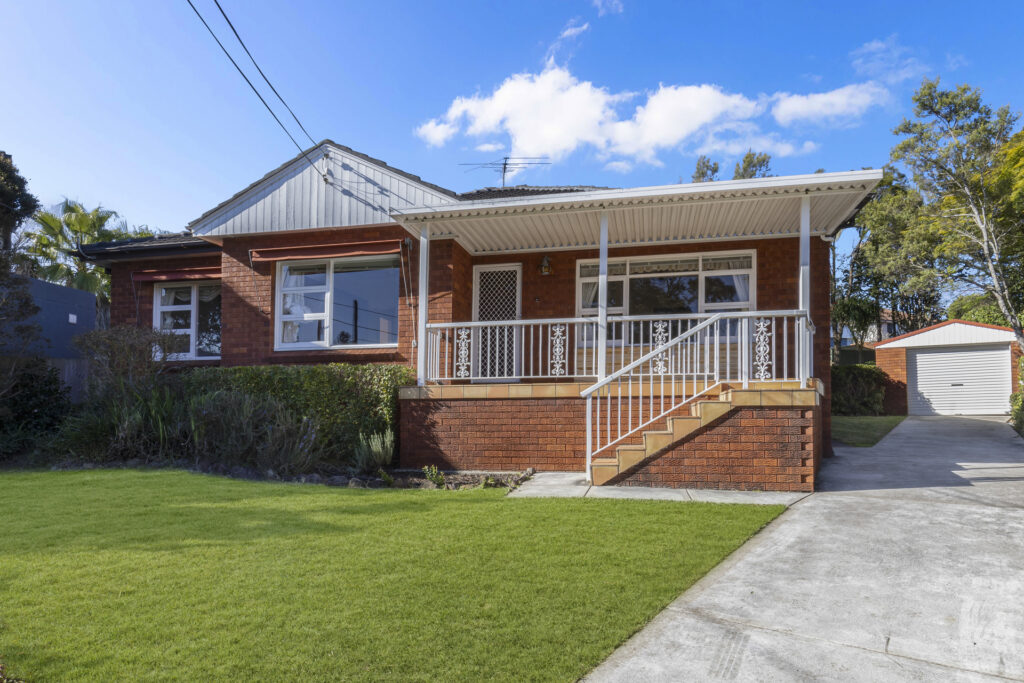 For Rent - 5 Dawes Crescent - New Property in Eastwood - Real Estate by 