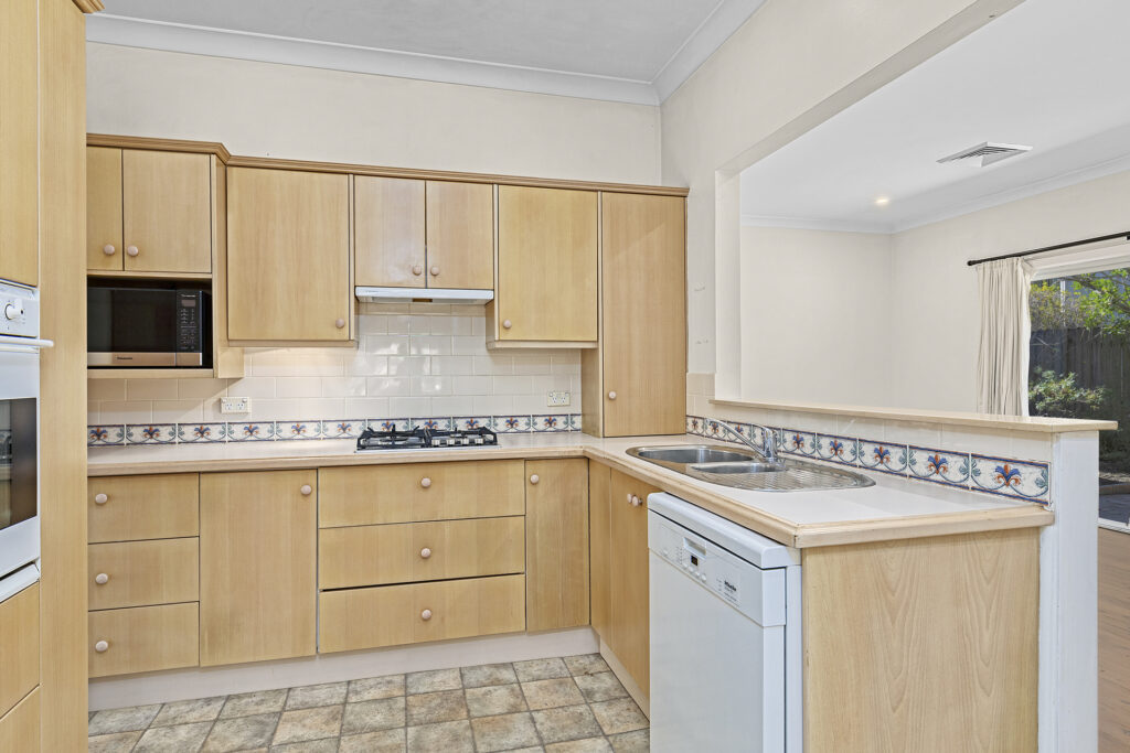 For Rent - 5 Dawes Crescent - New Property in Eastwood - Real Estate by 