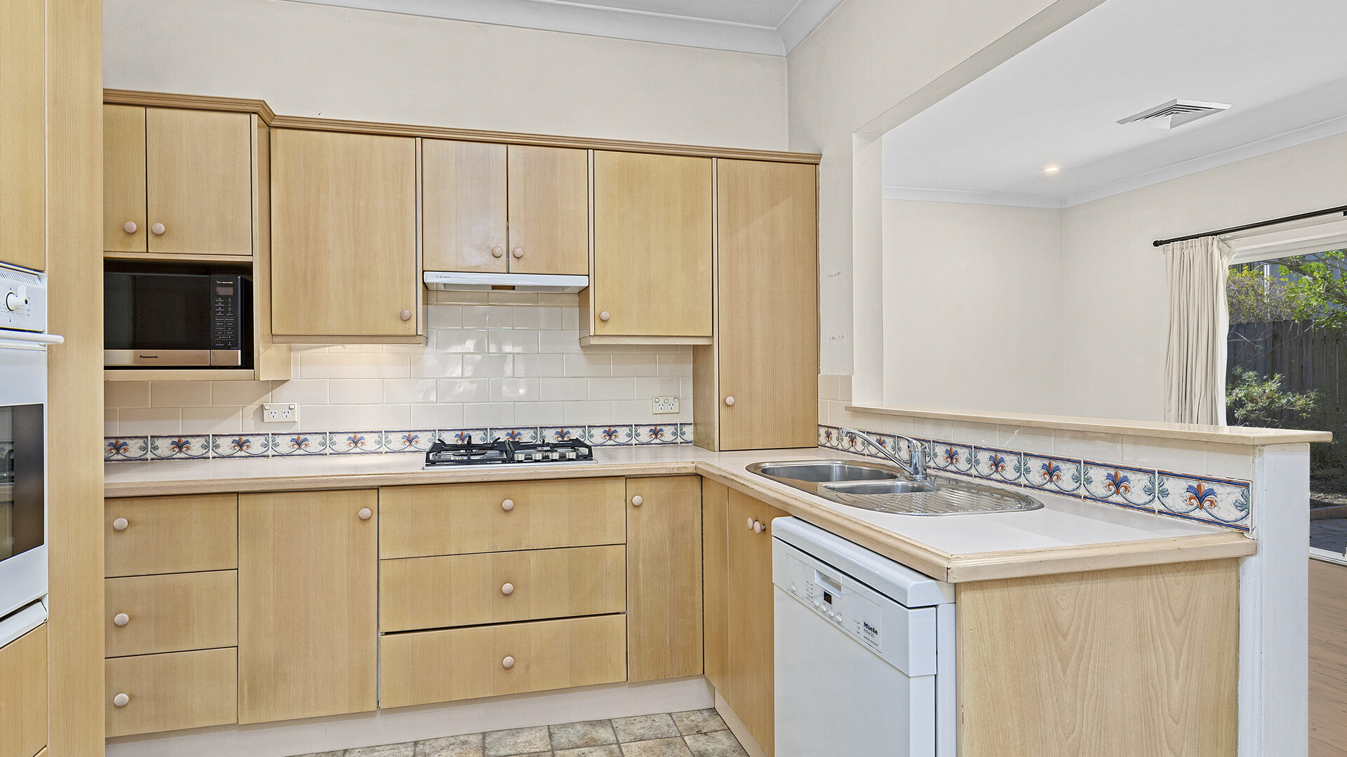For Rent - 5 Dawes Crescent - New Property in Eastwood - Real Estate by 