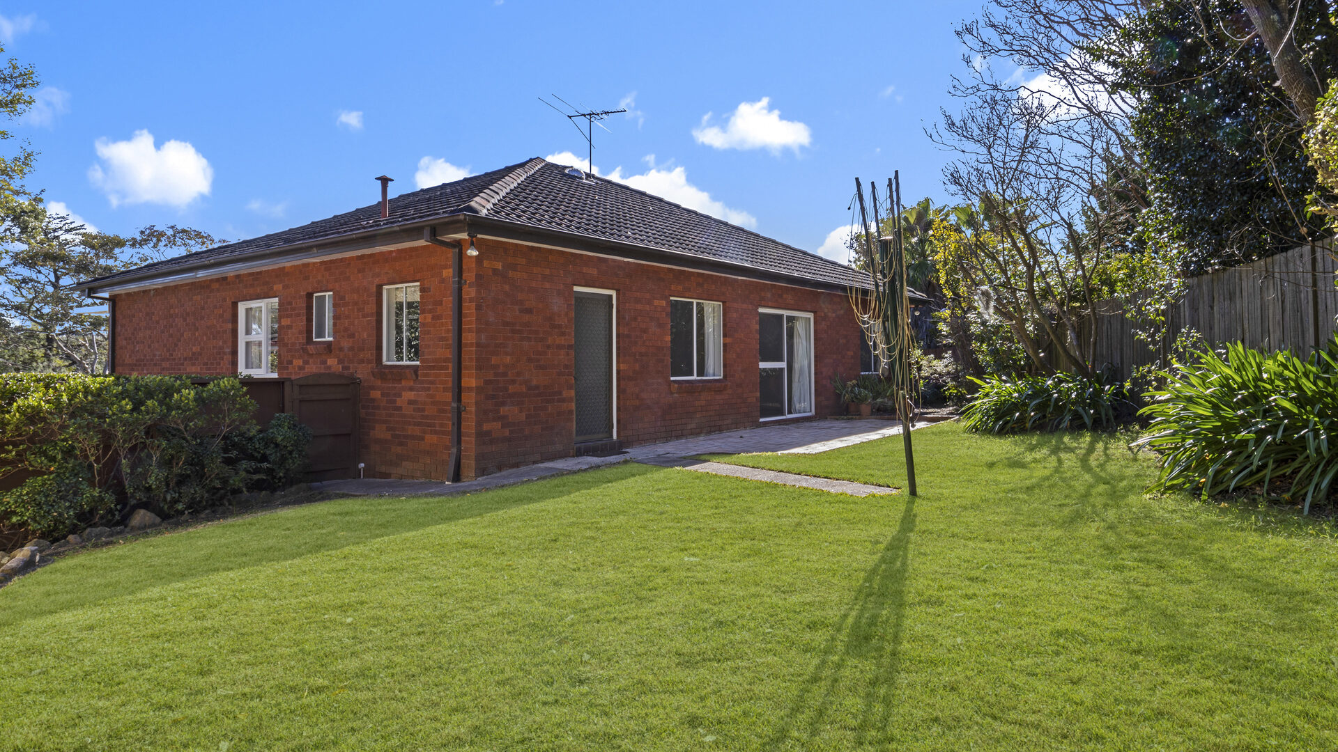 For Rent - 5 Dawes Crescent - New Property in Eastwood - Real Estate by 