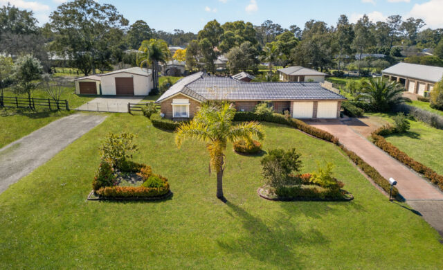 For Sale - 20 Nicholson Place - New Property in Windsor Downs - Real Estate by Greg Vincent
