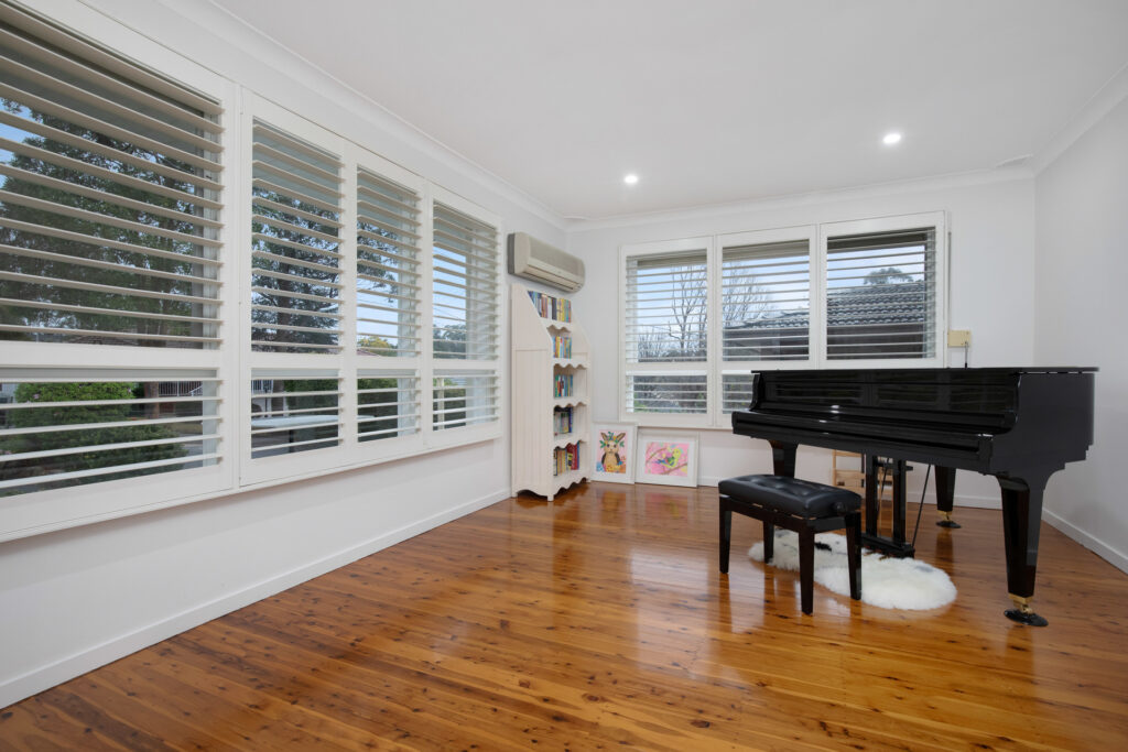 Auction - 9 Plymouth Avenue - New Property in North Rocks - Real Estate by Jamie Benjamin