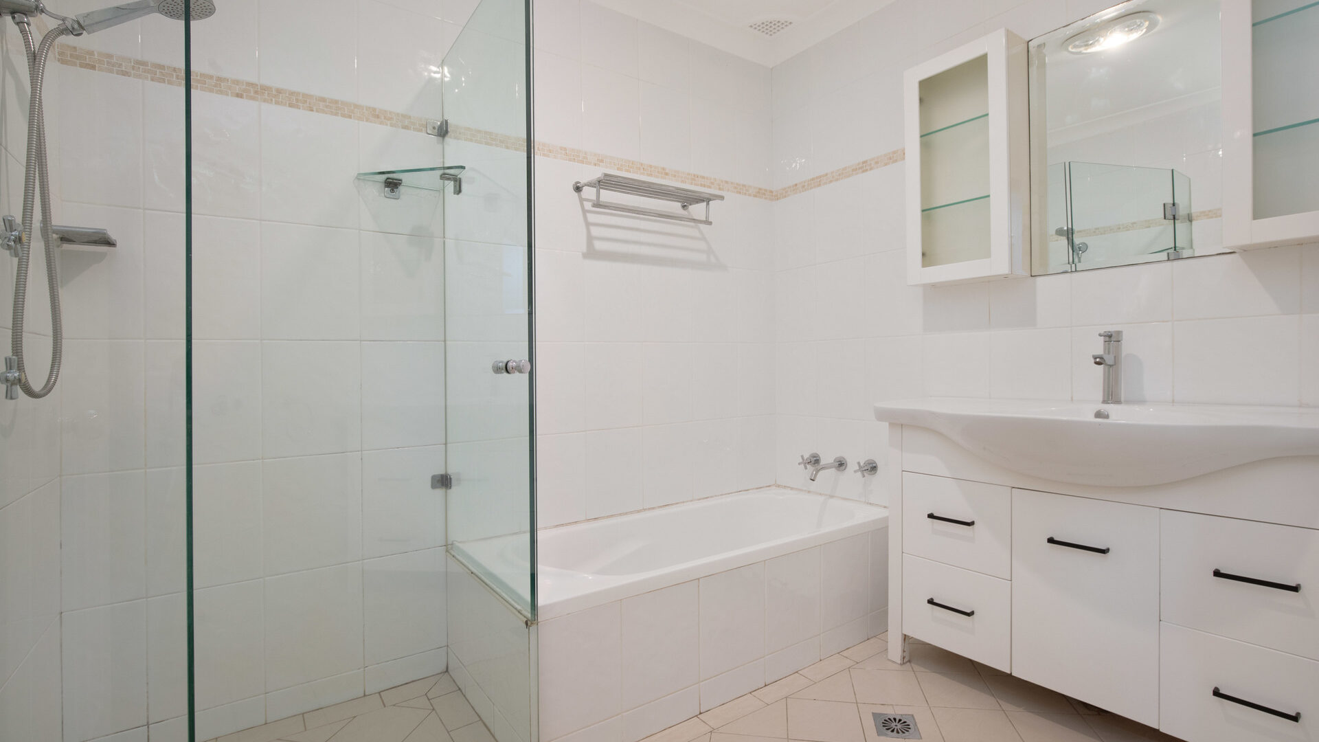 Auction - 9 Plymouth Avenue - New Property in North Rocks - Real Estate by Jamie Benjamin