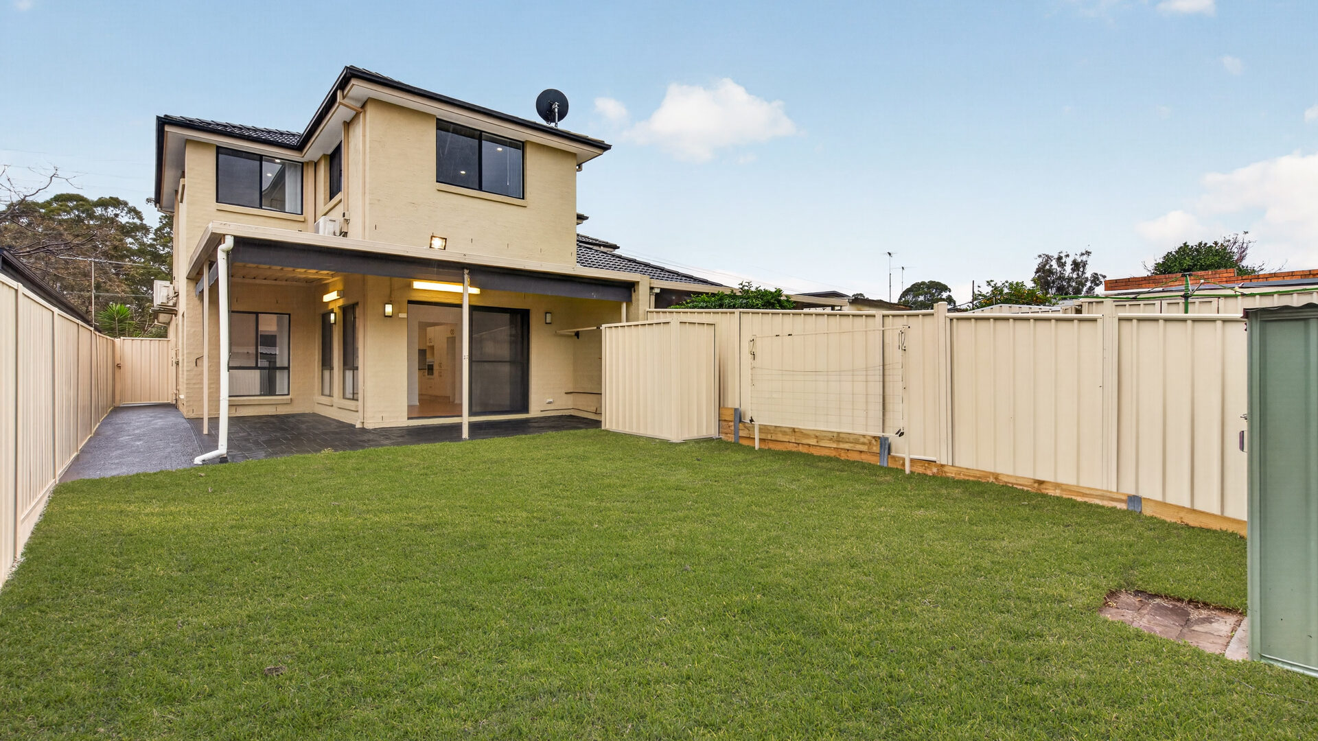 Auction - 2/778 Merrylands Road - New Property in Greystanes - Real Estate by Monique Layoun