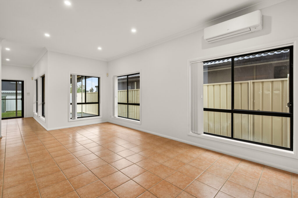 Auction - 2/778 Merrylands Road - New Property in Greystanes - Real Estate by Monique Layoun