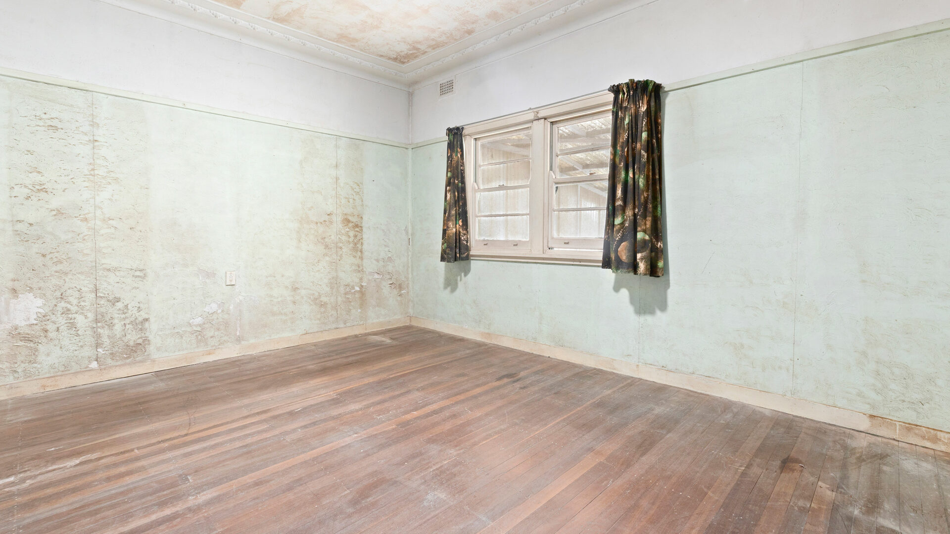 For Sale - 20 Burrabogee Road - New Property in Pendle Hill - Real Estate by Ben Davenport