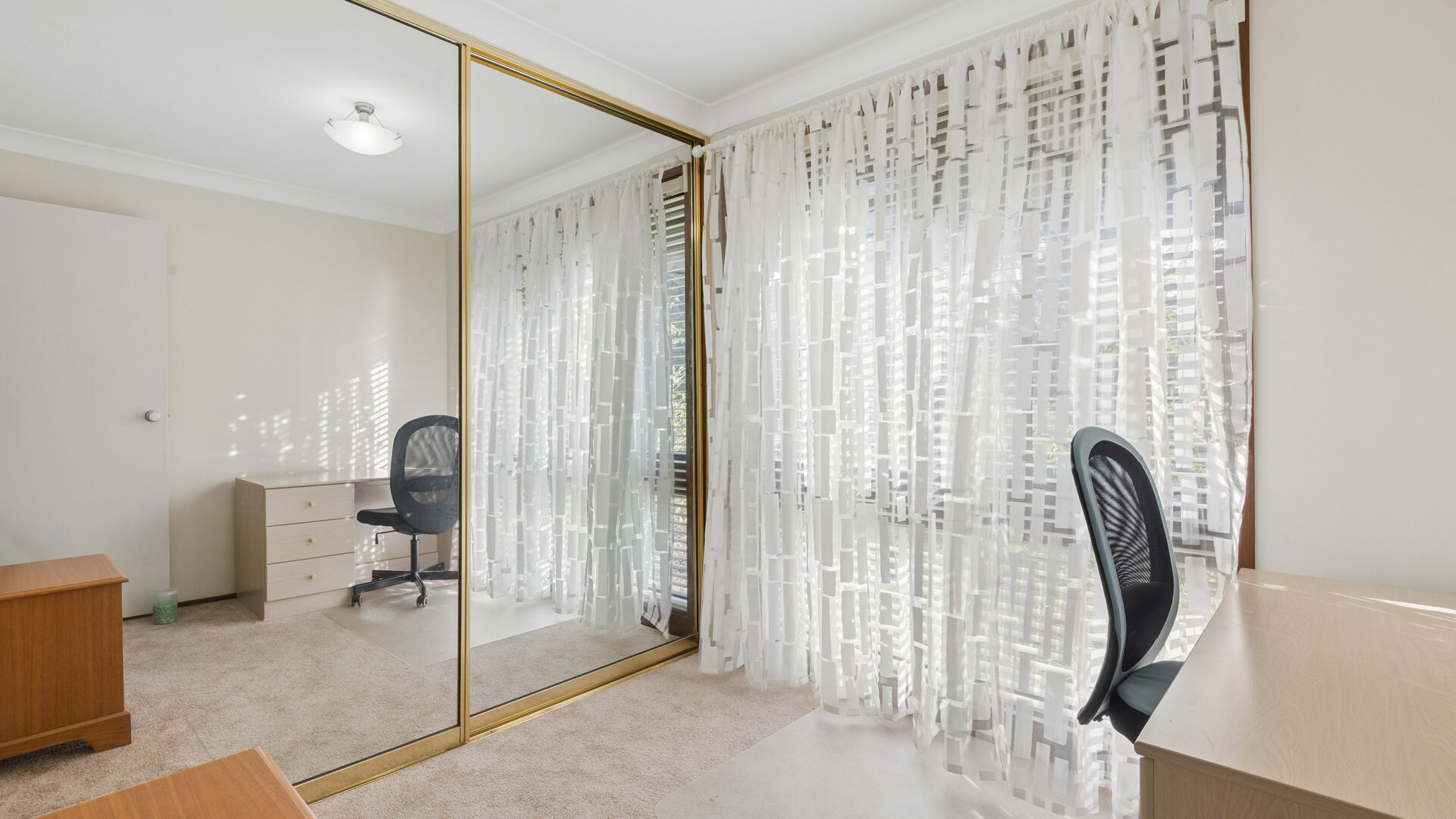 For Sale - 28 Veronica Crescent - New Property in Seven Hills - Real Estate by Peter Sutherland