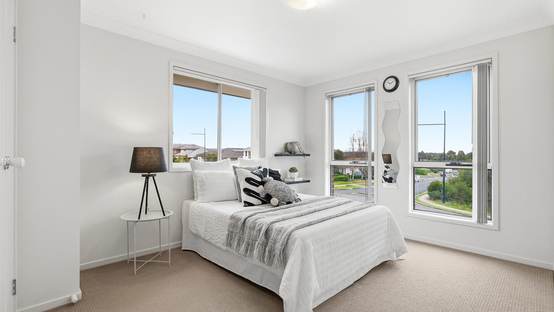 For Sale - 27 Greenview Parade - New Property in The Ponds - Real Estate by Paul Land