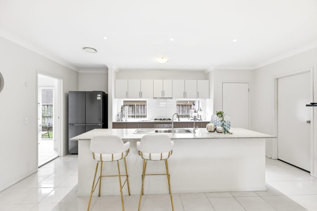 For Sale - 27 Greenview Parade - New Property in The Ponds - Real Estate by Paul Land