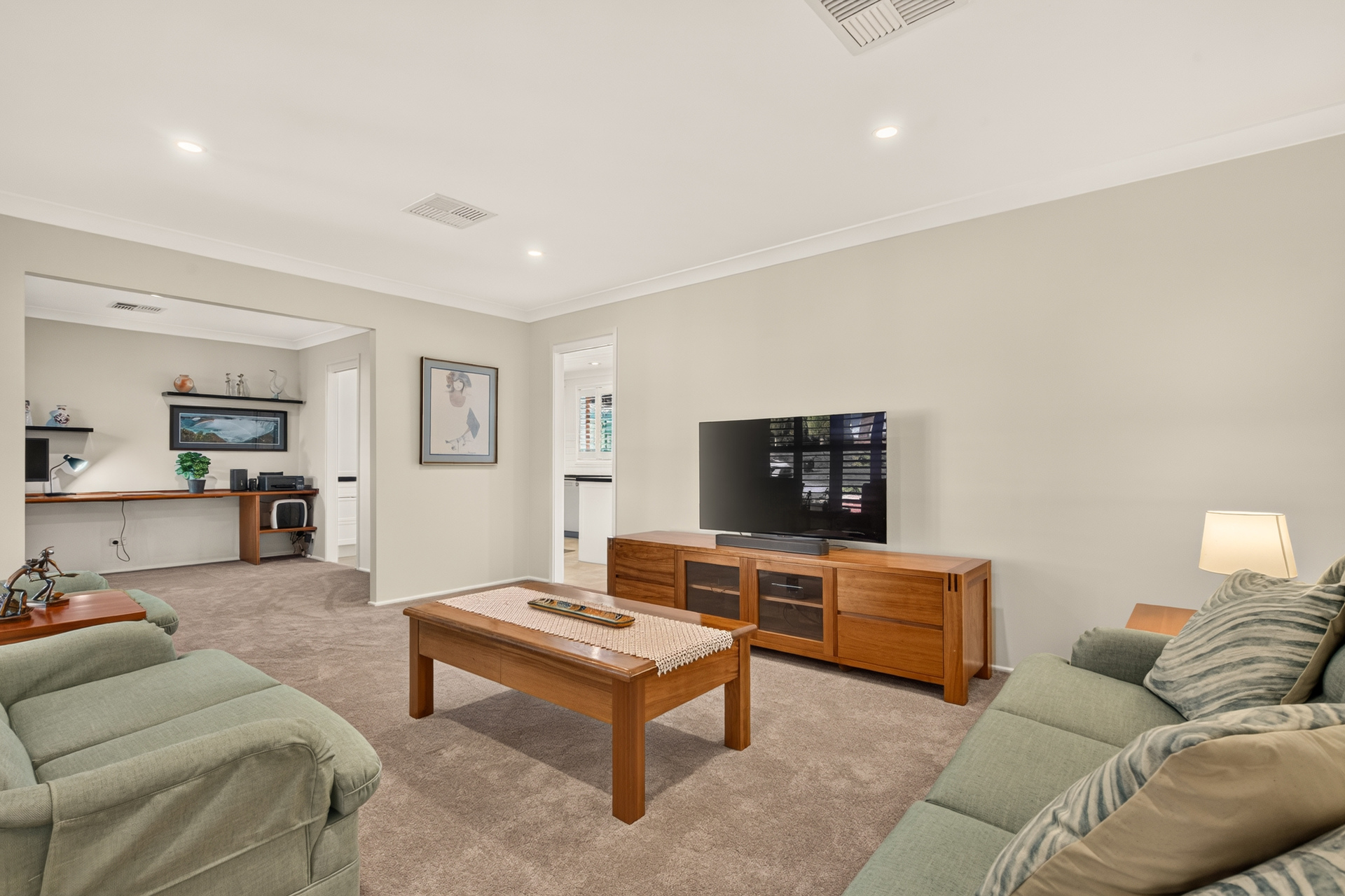 Auction - 11 Plymouth Crescent - New Property in Kings Langley - Real Estate by Kim McChlery