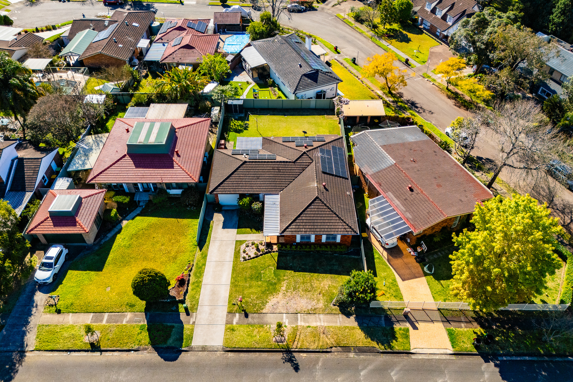 Auction - 11 Plymouth Crescent - New Property in Kings Langley - Real Estate by Kim McChlery