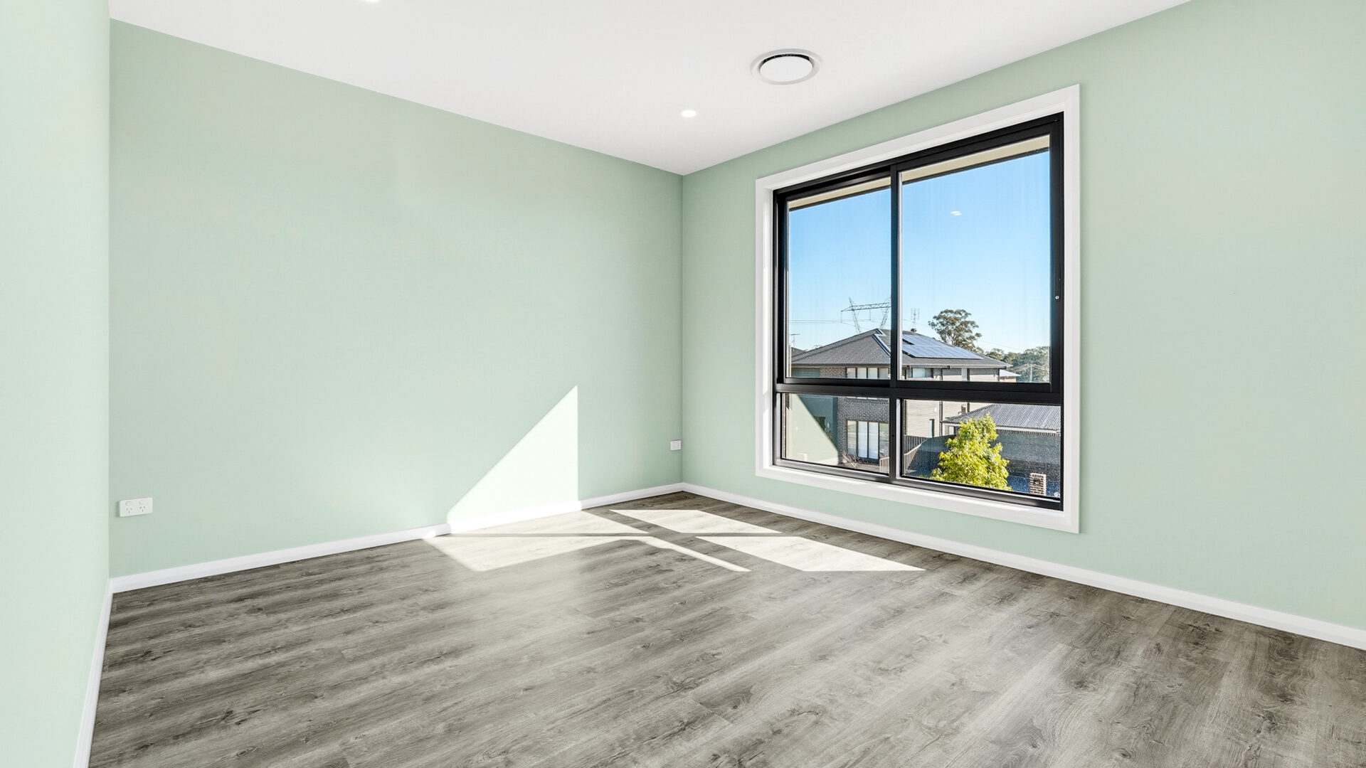 For Rent - 400 Tenth Avenue - New Property in Austral - Real Estate by Kayla Priday