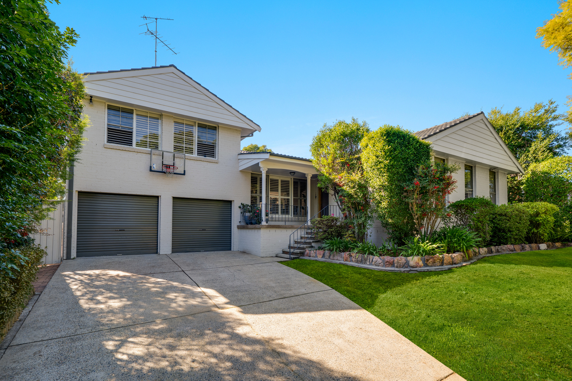 Auction - 22 Malonga Avenue - New Property in Kellyville - Real Estate by Corie Sciberras