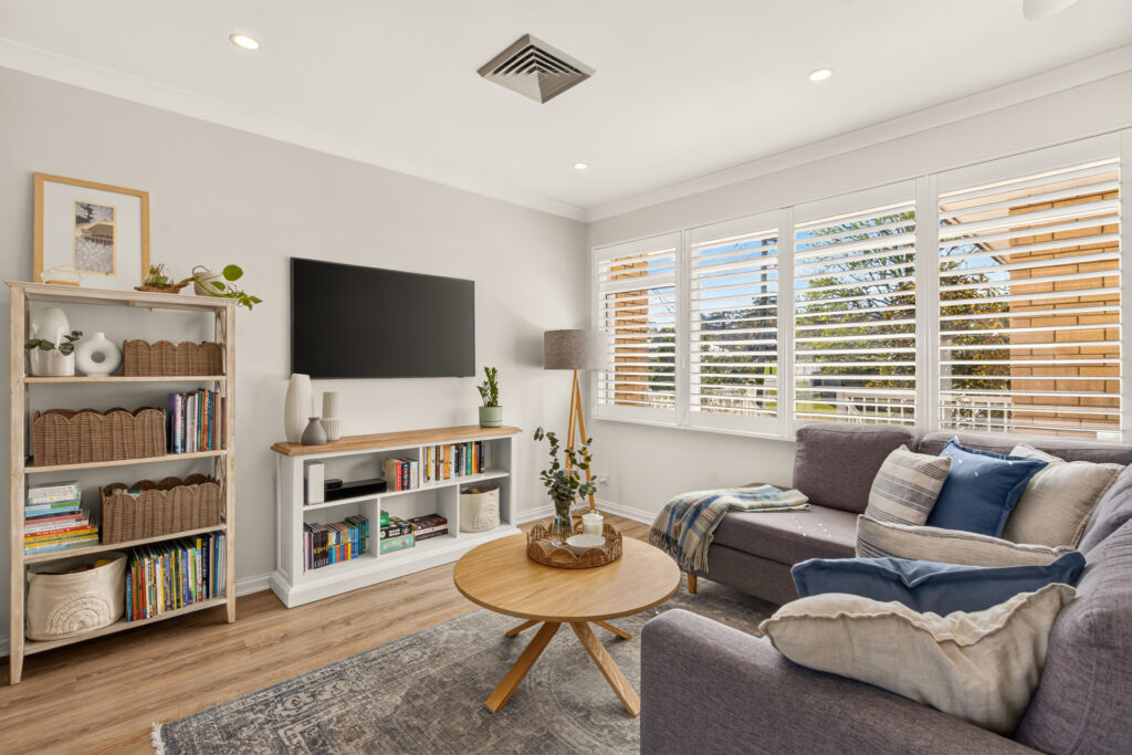Auction - 53 Aberdeen Road - New Property in Winston Hills - Real Estate by Sam Dalgliesh