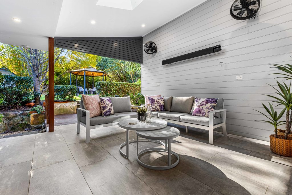 Auction - 41 Glanmire Road - New Property in Baulkham Hills - Real Estate by Sam Dalgliesh
