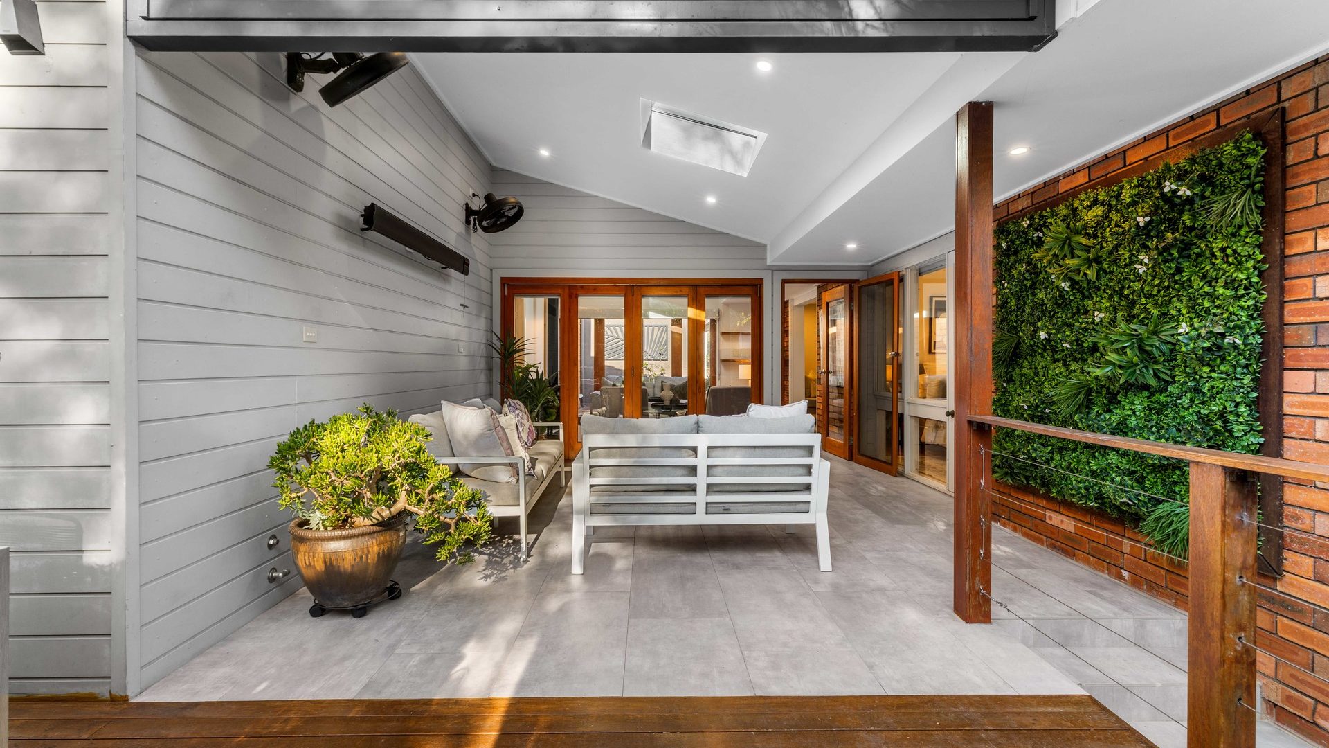 Auction - 41 Glanmire Road - New Property in Baulkham Hills - Real Estate by Sam Dalgliesh