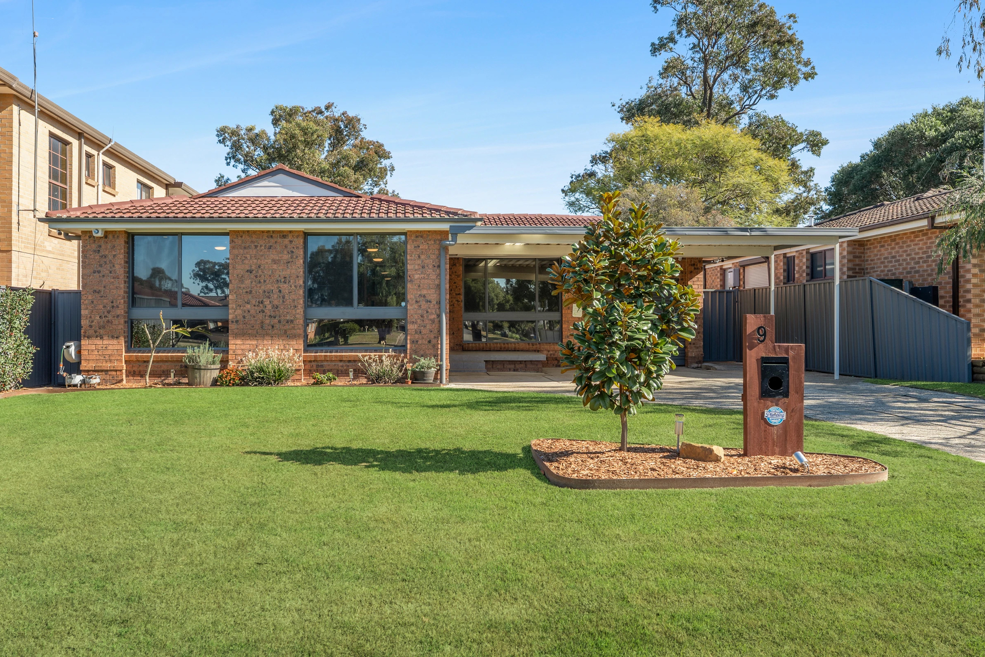 For Sale - 9 Snailham Crescent - New Property in South Windsor - Real Estate by Ziggy Parsonson