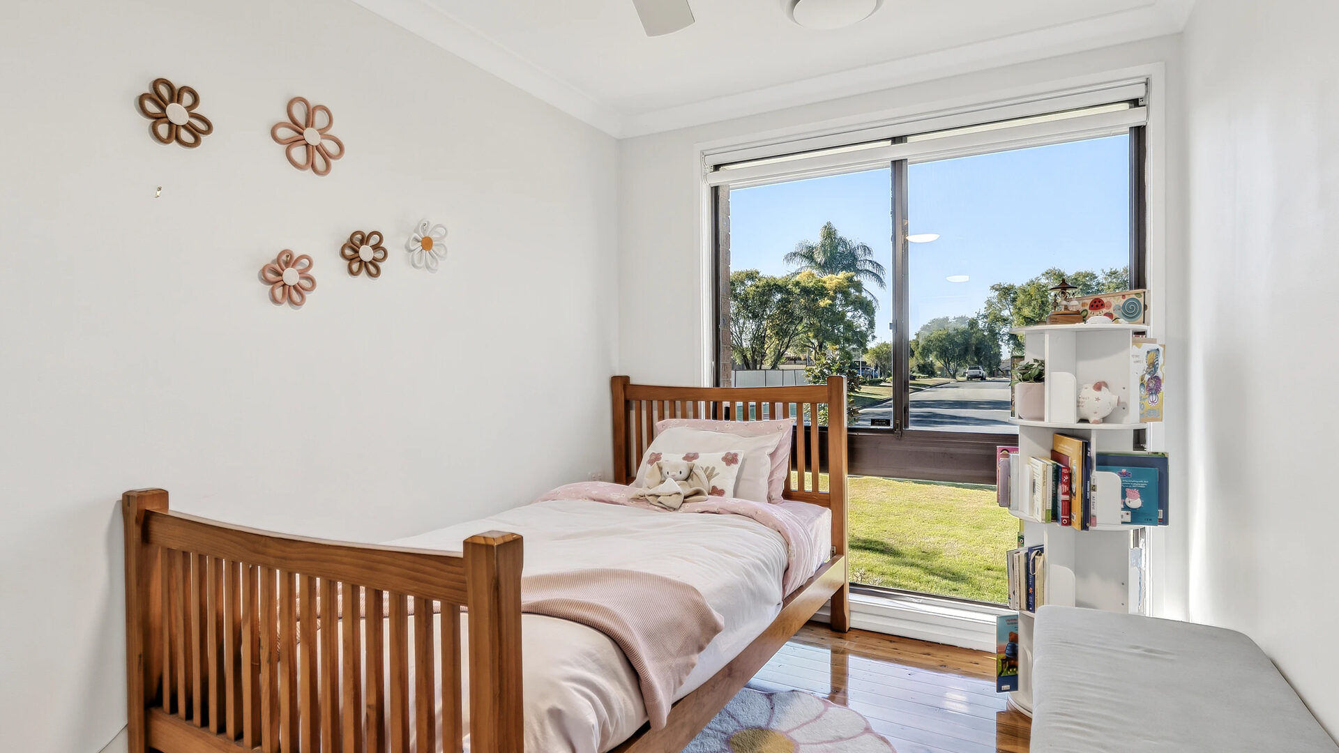 For Sale - 9 Snailham Crescent - New Property in South Windsor - Real Estate by Ziggy Parsonson