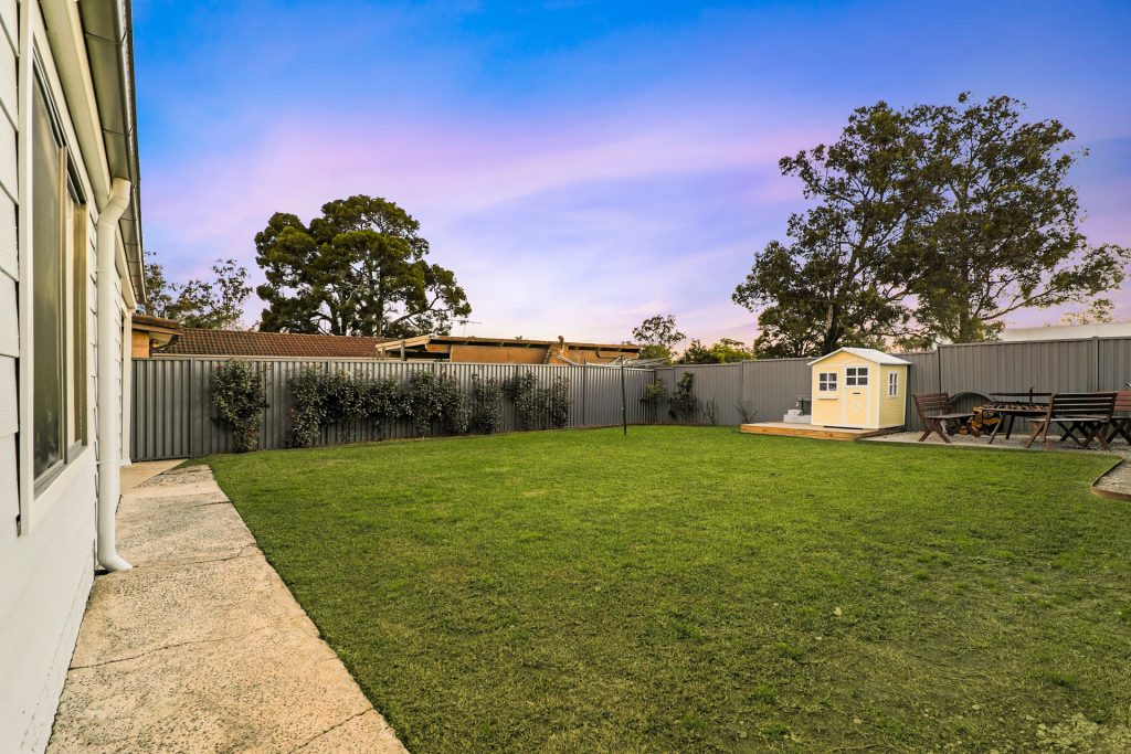 For Sale - 9 Snailham Crescent - New Property in South Windsor - Real Estate by Ziggy Parsonson