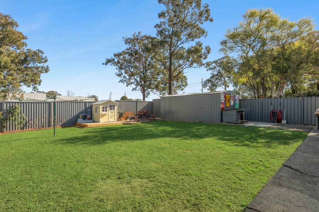 For Sale - 9 Snailham Crescent - New Property in South Windsor - Real Estate by Ziggy Parsonson