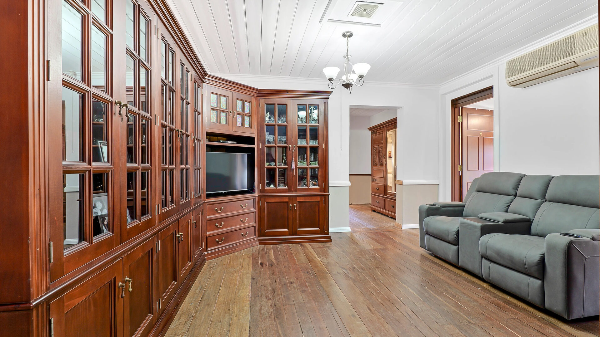 For Sale - 221 Hawkesbury Valley Way - New Property in Clarendon - Real Estate by Ziggy Parsonson