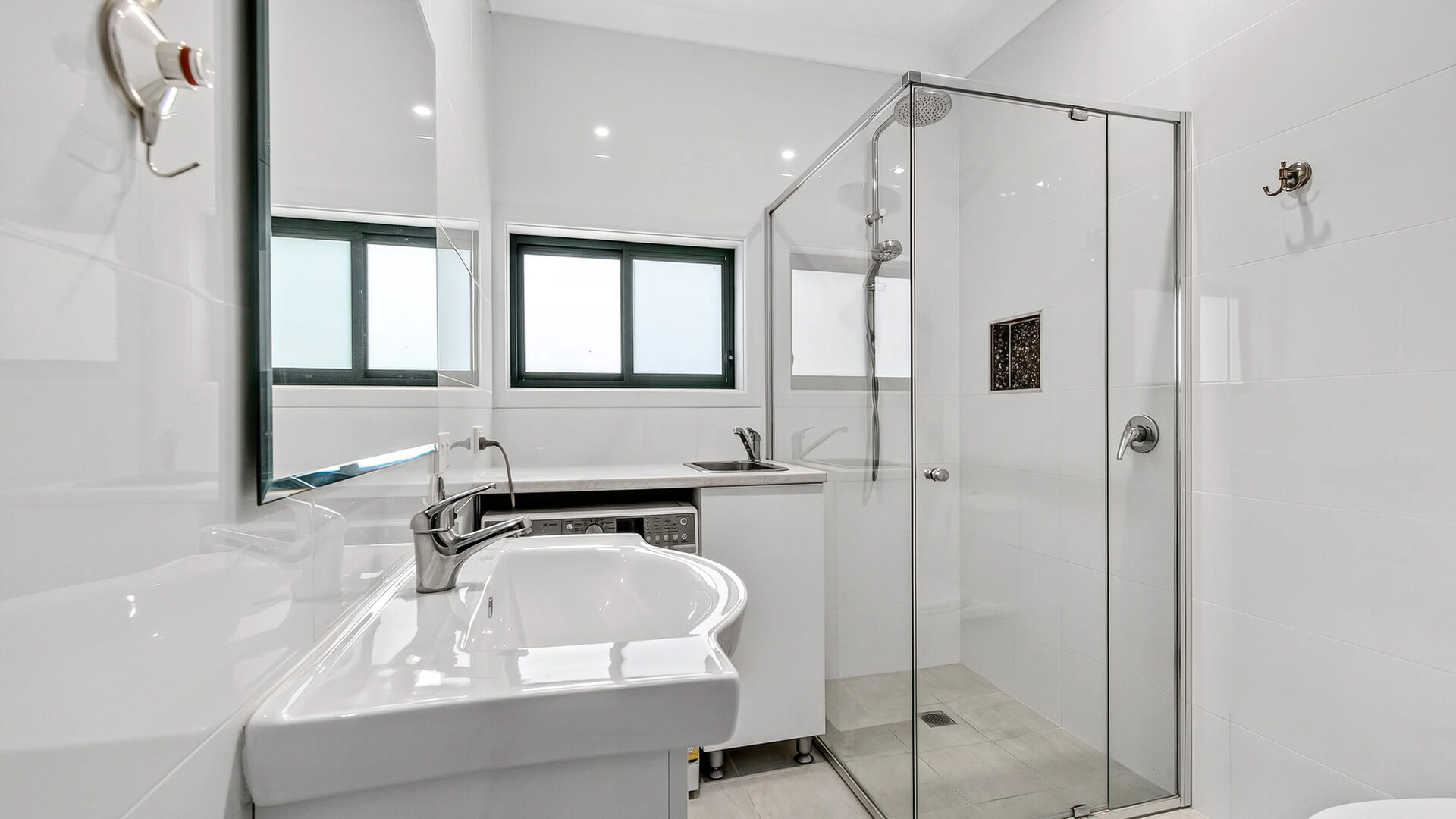 For Sale - 221 Hawkesbury Valley Way - New Property in Clarendon - Real Estate by Ziggy Parsonson