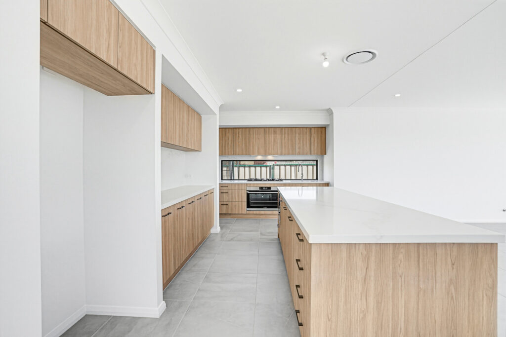 Leased - 11 Vivaldi Crescent - New Property in Claremont Meadows - Real Estate by Rayan Tirmzey