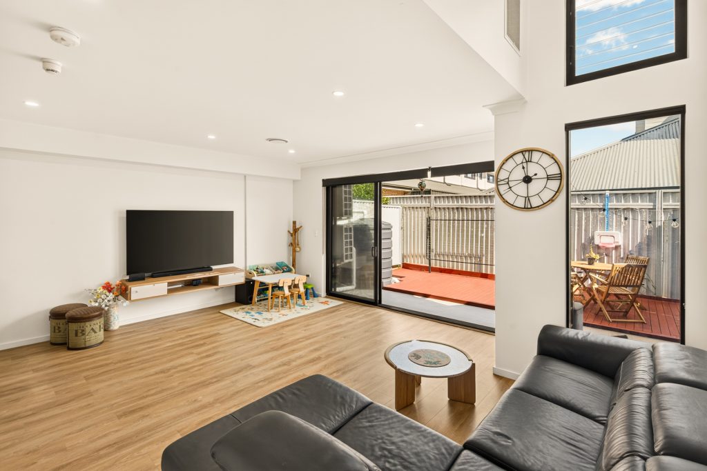 Auction - 4/10 Bando Road - New Property in Girraween - Real Estate by Amit Nayak