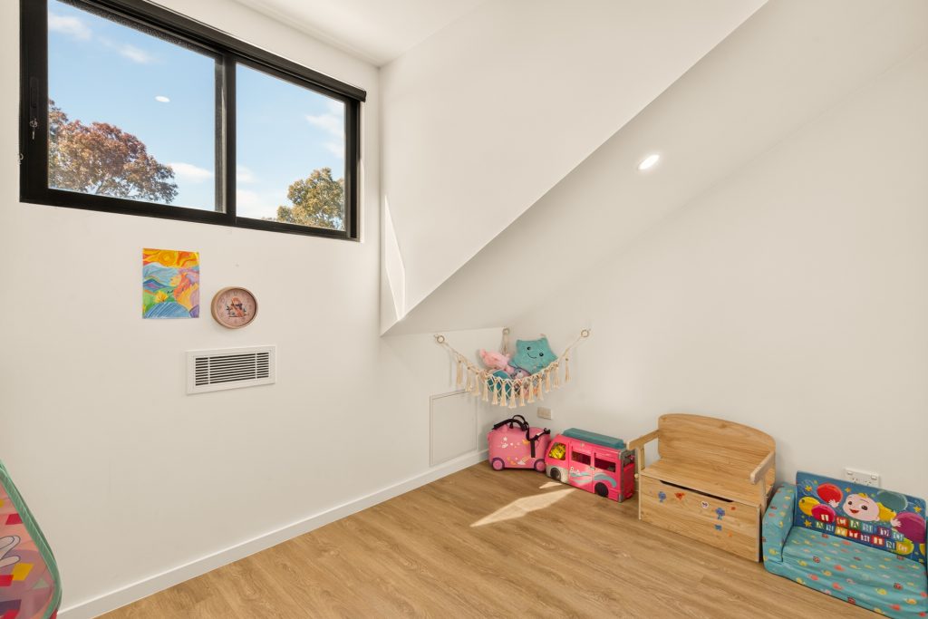 Auction - 4/10 Bando Road - New Property in Girraween - Real Estate by Amit Nayak