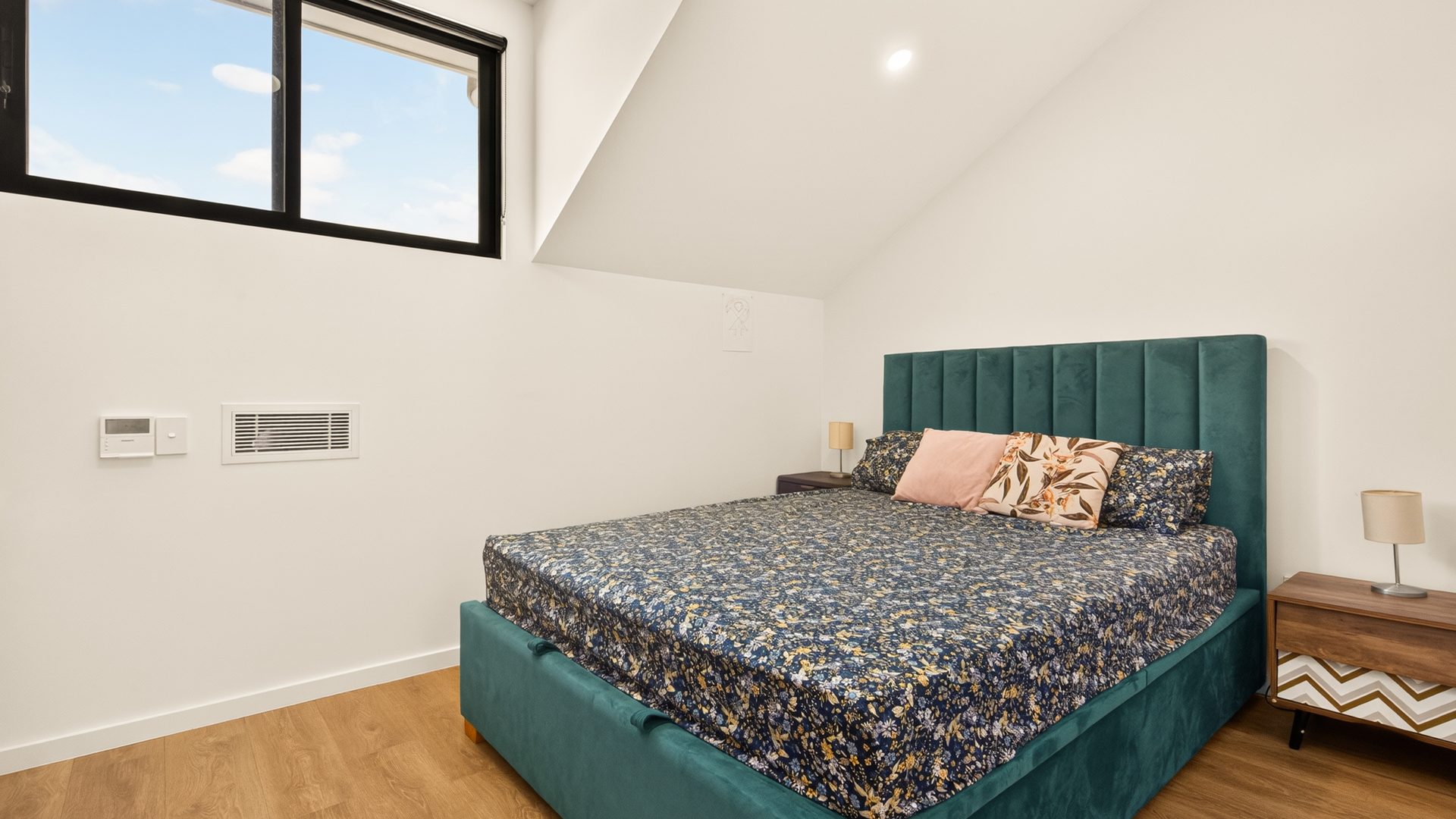 Auction - 4/10 Bando Road - New Property in Girraween - Real Estate by Amit Nayak