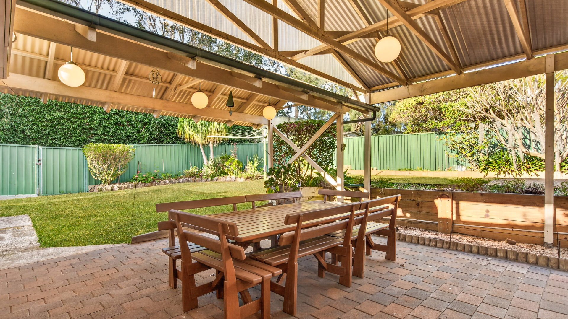 Auction - 64 Shanke Crescent - New Property in Kings Langley - Real Estate by Kim McChlery