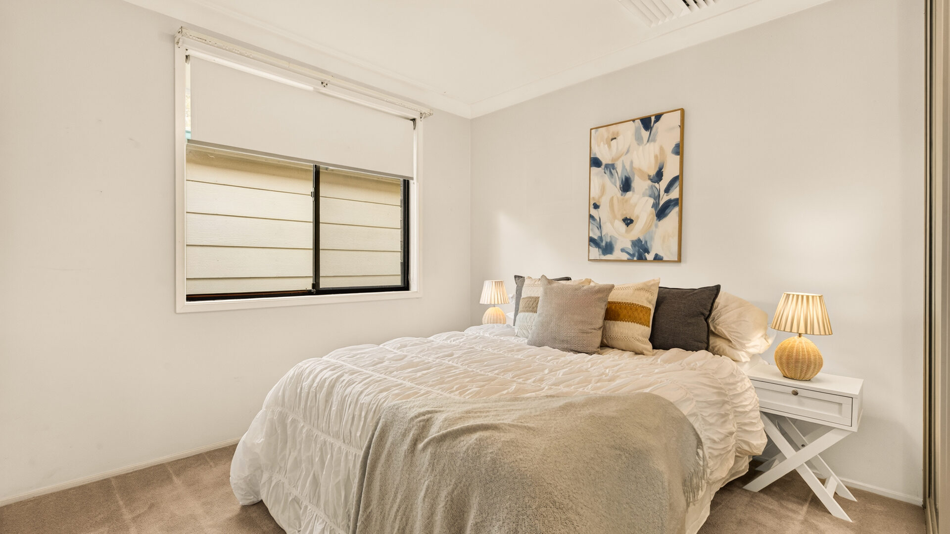 Auction - 64 Shanke Crescent - New Property in Kings Langley - Real Estate by Kim McChlery