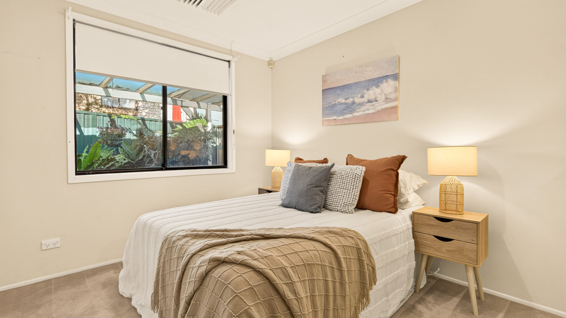 Auction - 64 Shanke Crescent - New Property in Kings Langley - Real Estate by Kim McChlery