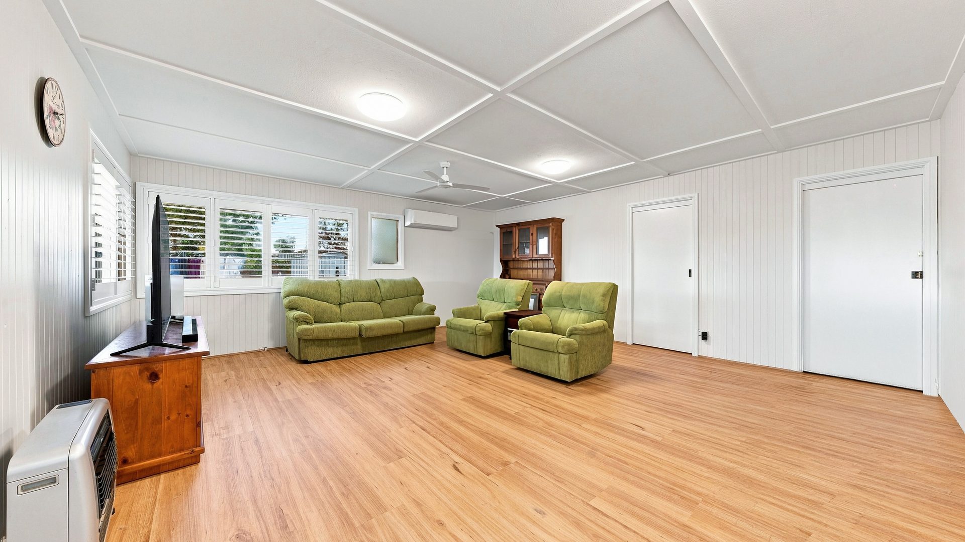 Auction - 13 Everest Street - New Property in Seven Hills - Real Estate by Joel Hollings