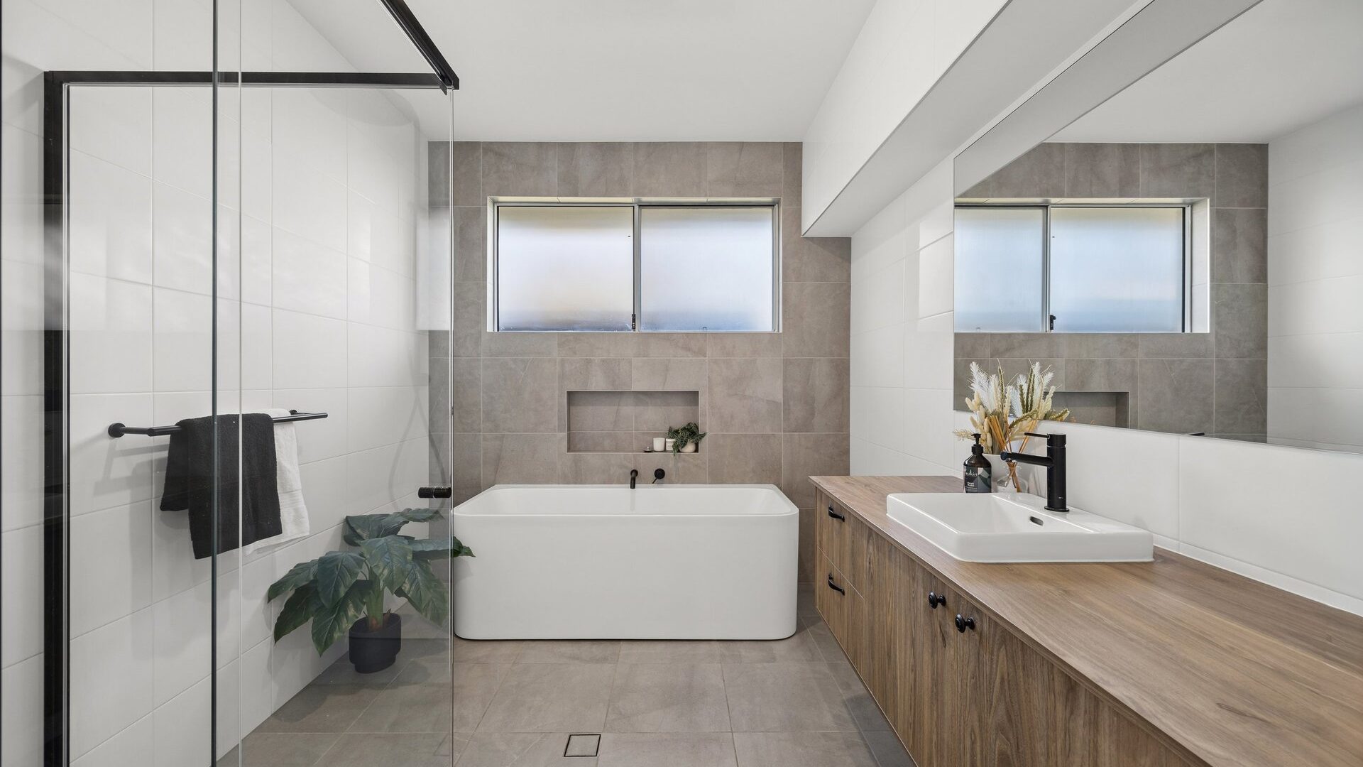 Auction - 110 George Road - New Property in Wilberforce - Real Estate by Yuri Cattaneo