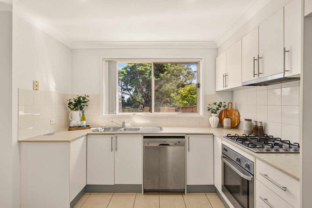 For Sale - 38 Tree Top Circuit - New Property in Quakers Hill - Real Estate by Ruma Mundi
