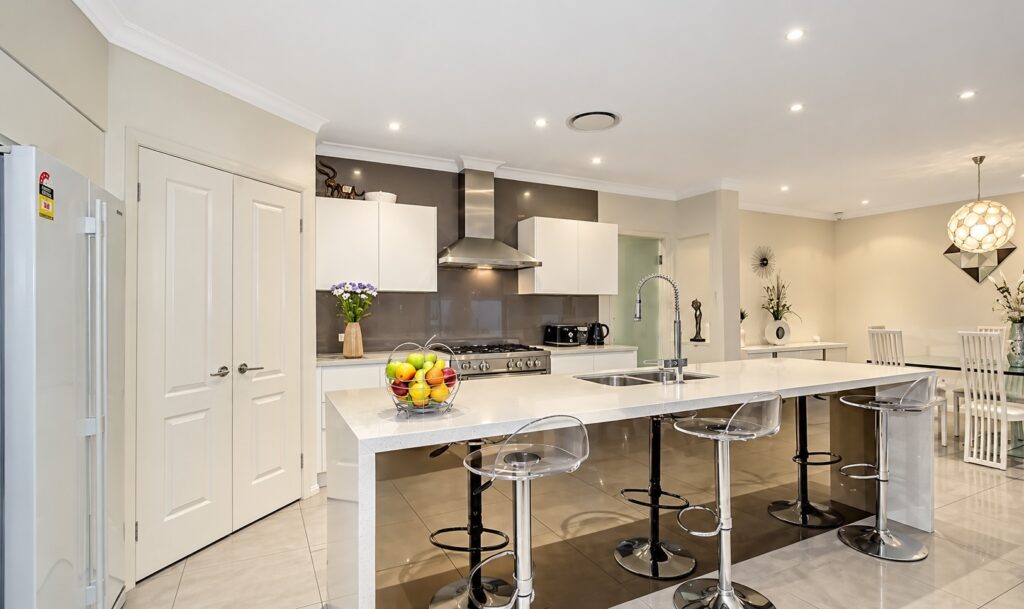 For Rent - 5 Murdocca Place - New Property in Castle Hill - Real Estate by Linda Meredith