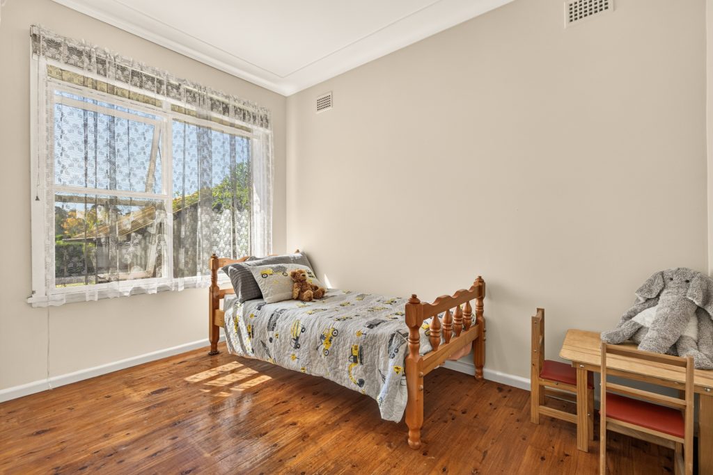 Auction - 145 Smith Street - New Property in Pendle Hill - Real Estate by Amit Nayak