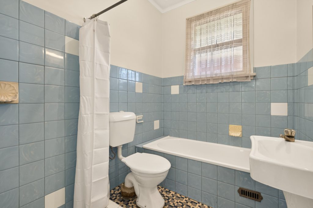 Auction - 145 Smith Street - New Property in Pendle Hill - Real Estate by Amit Nayak