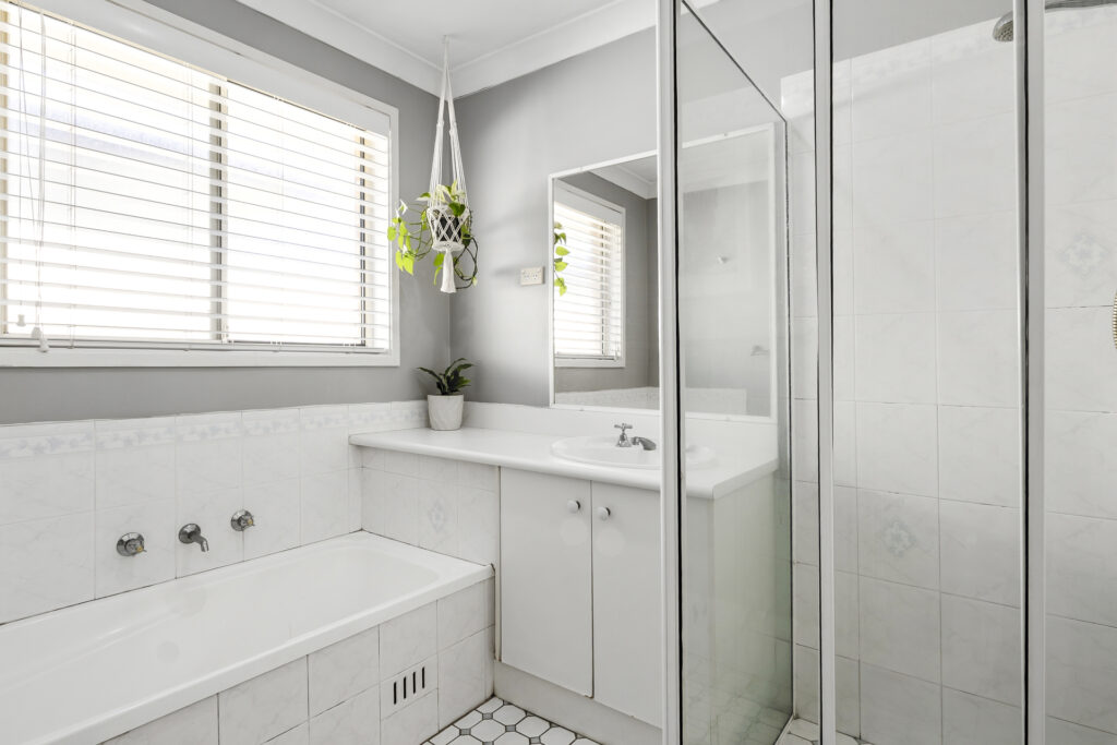 For Sale - 27 Sunderland Crescent - New Property in Bligh Park - Real Estate by Ziggy Parsonson