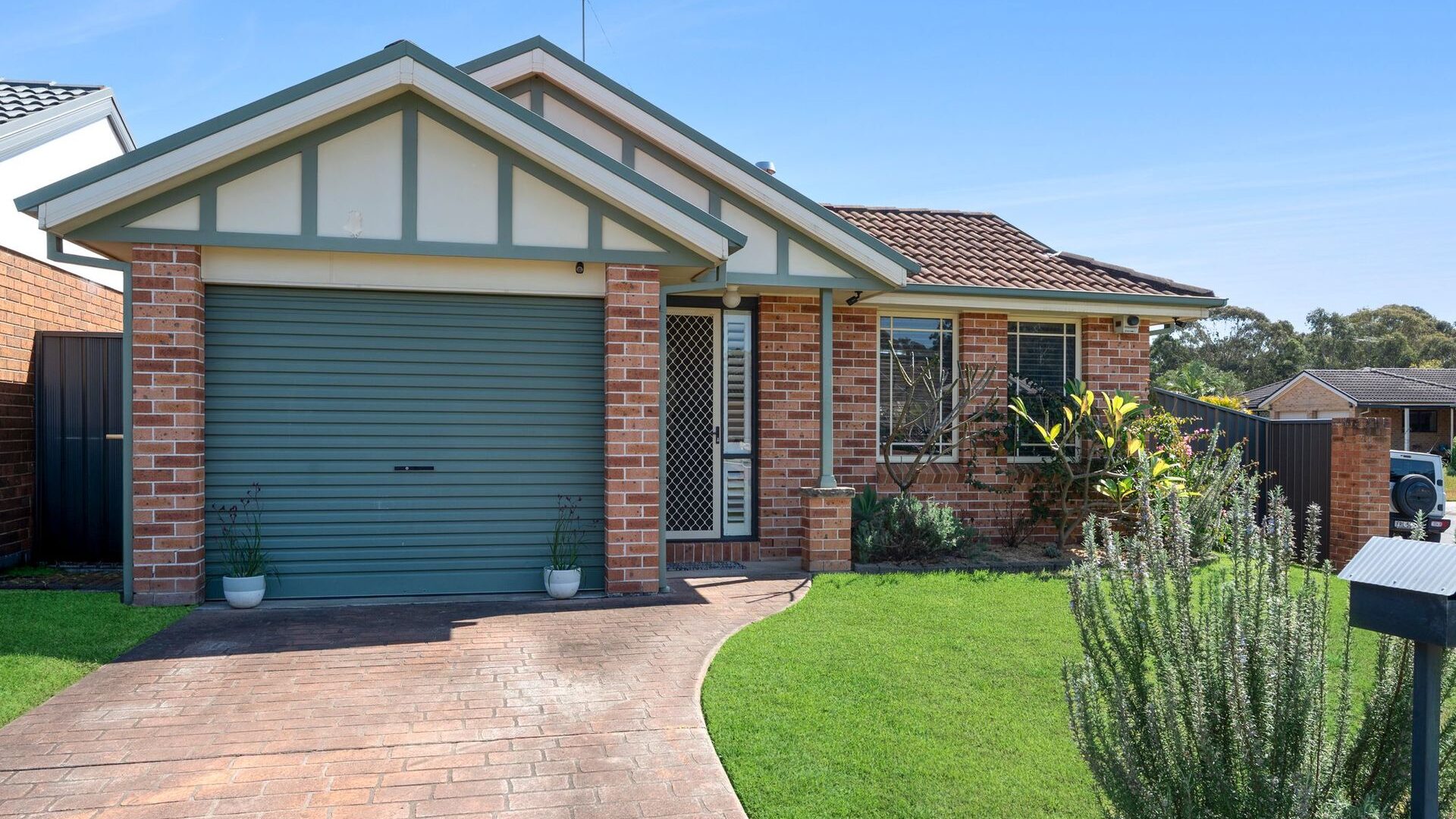 For Sale - 27 Sunderland Crescent - New Property in Bligh Park - Real Estate by Ziggy Parsonson