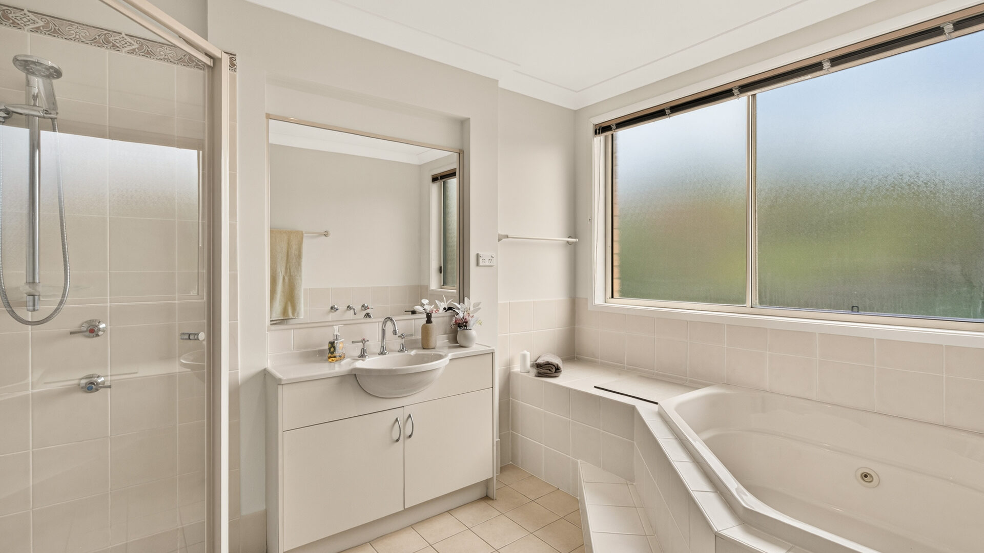 For Sale - 6 Baltic Grove - New Property in Kellyville Ridge - Real Estate by Ruma Mundi