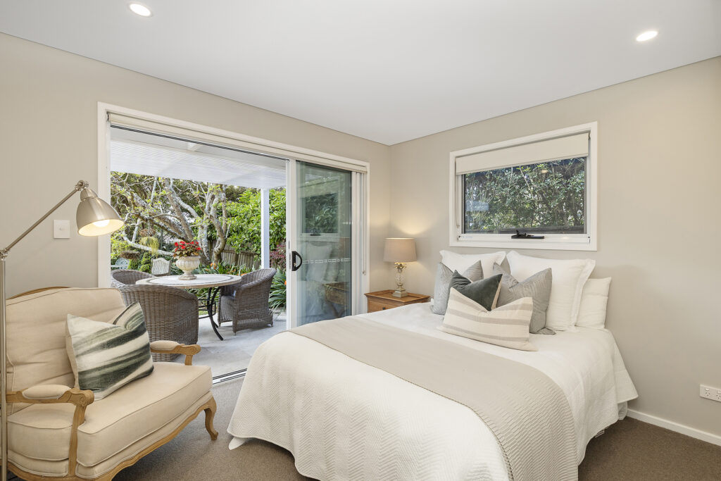 Auction - 53 Cheltenham Road - New Property in Cheltenham - Real Estate by Belinda Hill