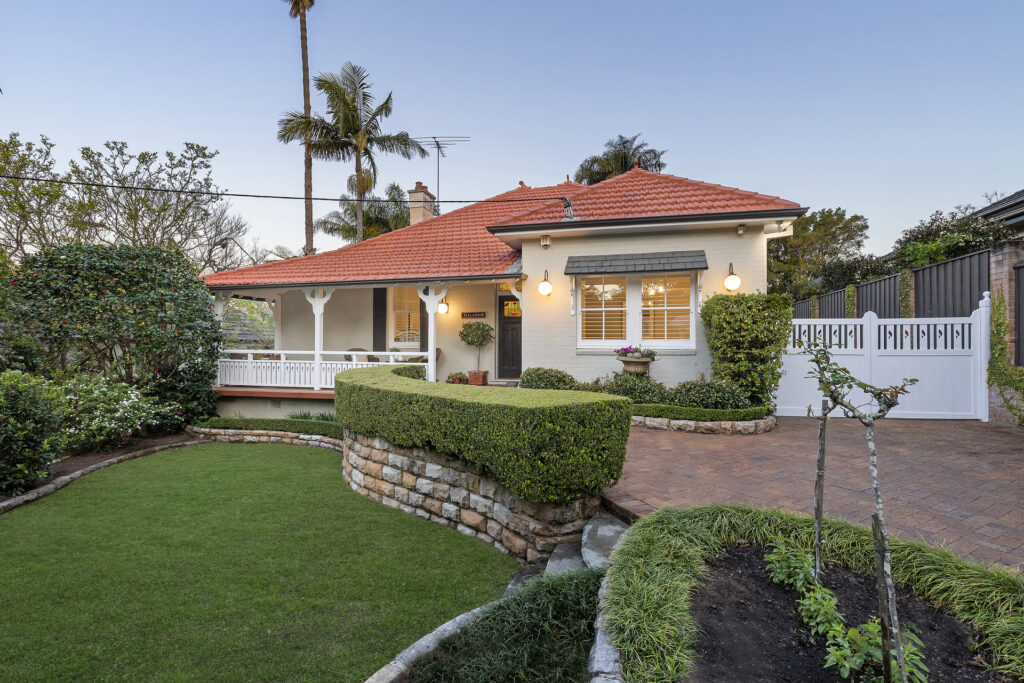 Auction - 53 Cheltenham Road - New Property in Cheltenham - Real Estate by Belinda Hill