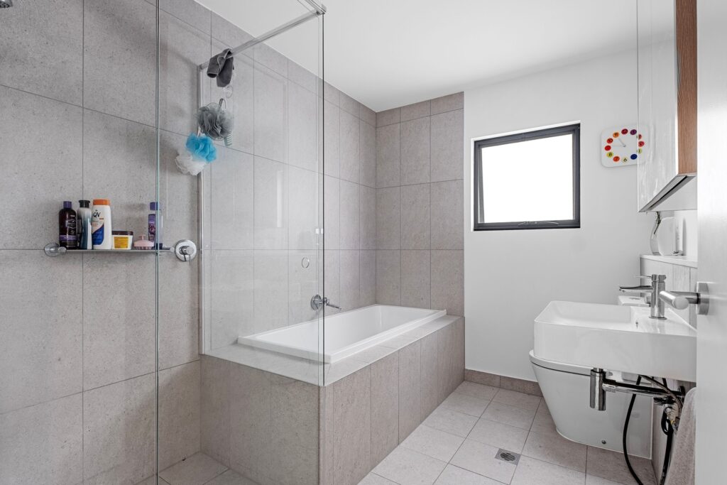 For Rent - 19 Annan Avenue - New Property in Melonba - Real Estate by Linda Meredith
