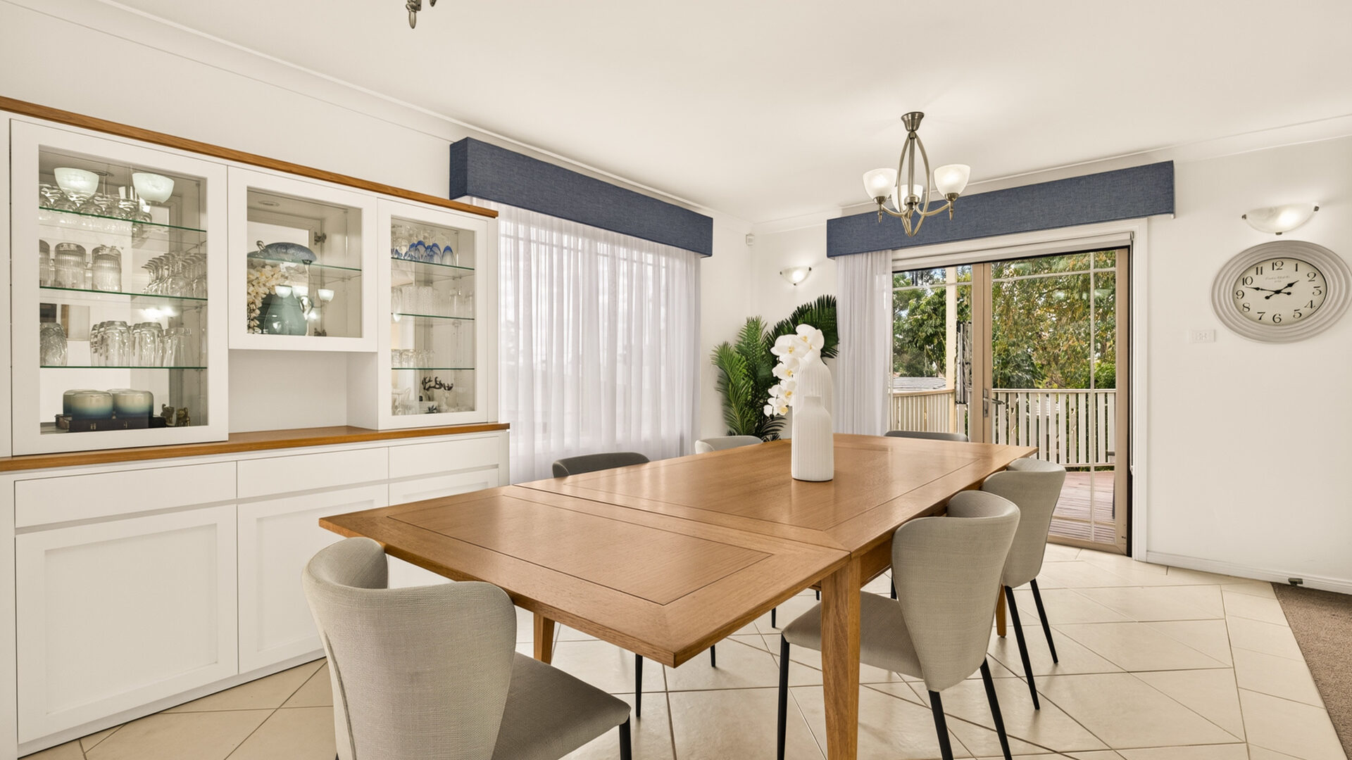 Auction - 11 Mount Street - New Property in Constitution Hill - Real Estate by Brad Panayiotou