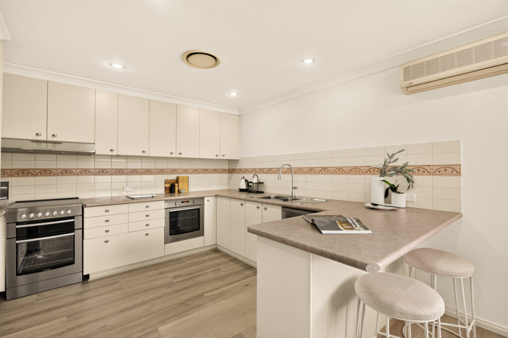 Auction - 11 Mount Street - New Property in Constitution Hill - Real Estate by Brad Panayiotou