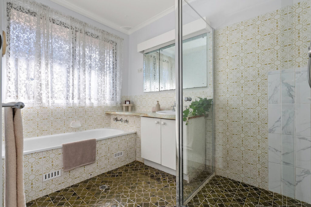 Auction - 2B Sierra Place - New Property in Baulkham Hills - Real Estate by Ana Bujak